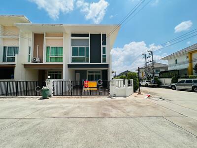 ขาย - บุษบา เขาดิน-สวนเสือ, ชลบุรี