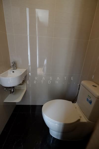 President Park Sukhumvit 24, Bangkok, 99 Sukhumvit 24 Alley, Khlongtoei Nua, Watthana, Bangkok, 1 Bedroom, 30 sqm, Condo For Sale, by Jirasate Lertdhirakul, 11570646 - DDproperty.com