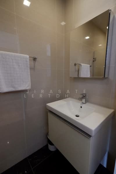 President Park Sukhumvit 24, Bangkok, 99 Sukhumvit 24 Alley, Khlongtoei Nua, Watthana, Bangkok, 1 Bedroom, 30 sqm, Condo For Sale, by Jirasate Lertdhirakul, 11570646 - DDproperty.com