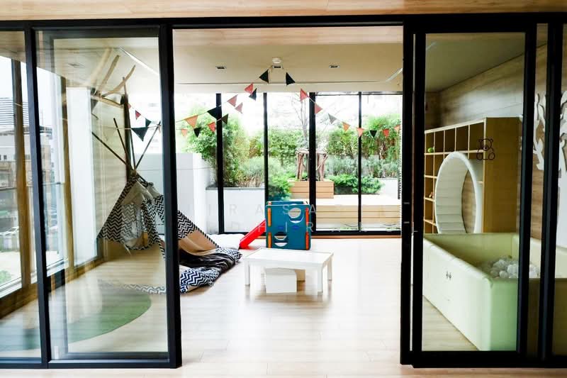 President Park Sukhumvit 24, Bangkok, 99 Sukhumvit 24 Alley, Khlongtoei Nua, Watthana, Bangkok, 1 Bedroom, 30 sqm, Condo For Sale, by Jirasate Lertdhirakul, 11570646 - DDproperty.com