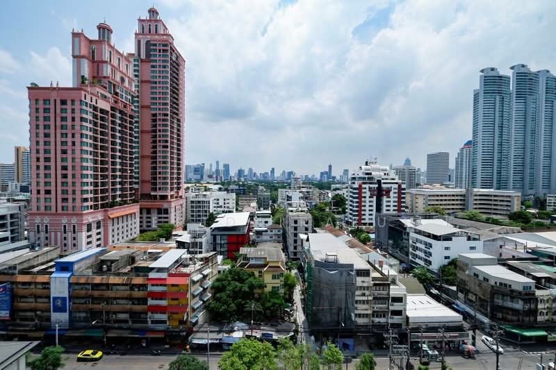 President Park Sukhumvit 24, Bangkok, 99 Sukhumvit 24 Alley, Khlongtoei Nua, Watthana, Bangkok, 1 Bedroom, 30 sqm, Condo For Sale, by Jirasate Lertdhirakul, 11570646 - DDproperty.com
