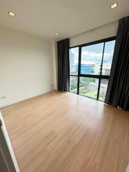 Y Residence Sukhumvit 113 : วาย เรซิเดนท์ สุขุมวิท 113, สมุทรปราการ, ถนนสุขุมวิท 113 (ซ.ด่านสำโรง 42/1), สำโรงเหนือ, เมืองสมุทรปราการ, สมุทรปราการ, 220 ตร.ม., ทาวน์เฮ้าส์ ให้เช่า, โดย ปรินทร์ญาดา ชิณโชติ, 11570692 - DDproperty.com