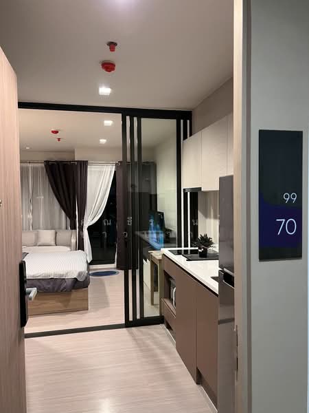 Life Sathorn Sierra, Bangkok, Ratchaphruek Rd, Talat Plu, Thon Buri, Bangkok, 1 Bedroom, 29 sqm, Condo For Sale, by ธีรดนย์ ชาวปากน้ำ, 11571039 - DDproperty.com