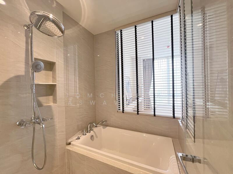 Muniq Langsuan, Bangkok, Soi Tonson, Lumphini, Pathum Wan, Bangkok, 1 Bedroom, 58 sqm, Condo For Rent, by Jomchanok Aswavibul, 11571087 - DDproperty.com