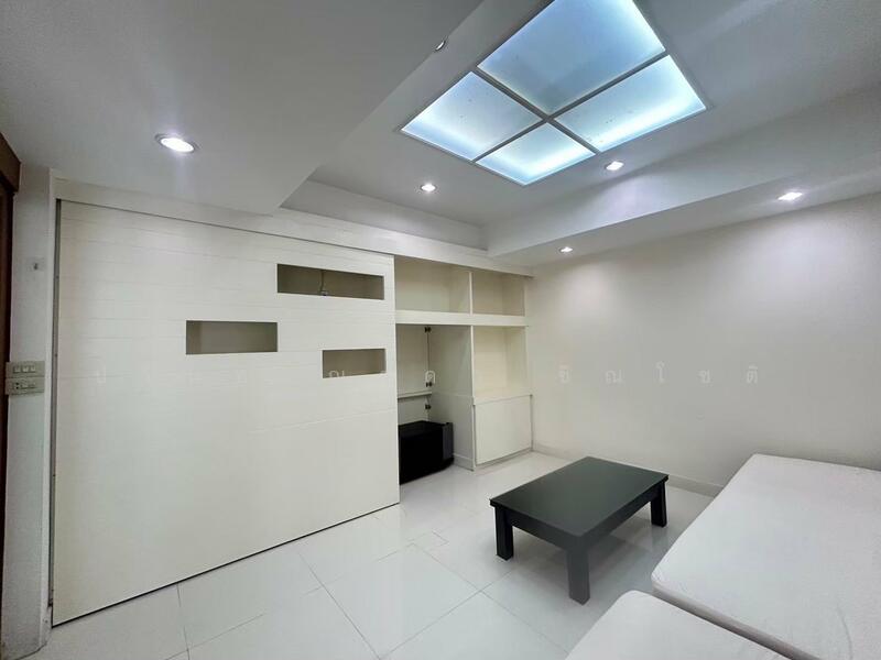 Home Office Rama 9, Bangkok, Suan Luang, Bangkok, 3 Bedrooms, 250 sqm, Single Detached House For Rent, by ปรินทร์ญาดา ชิณโชติ, 11571986 - DDproperty.com
