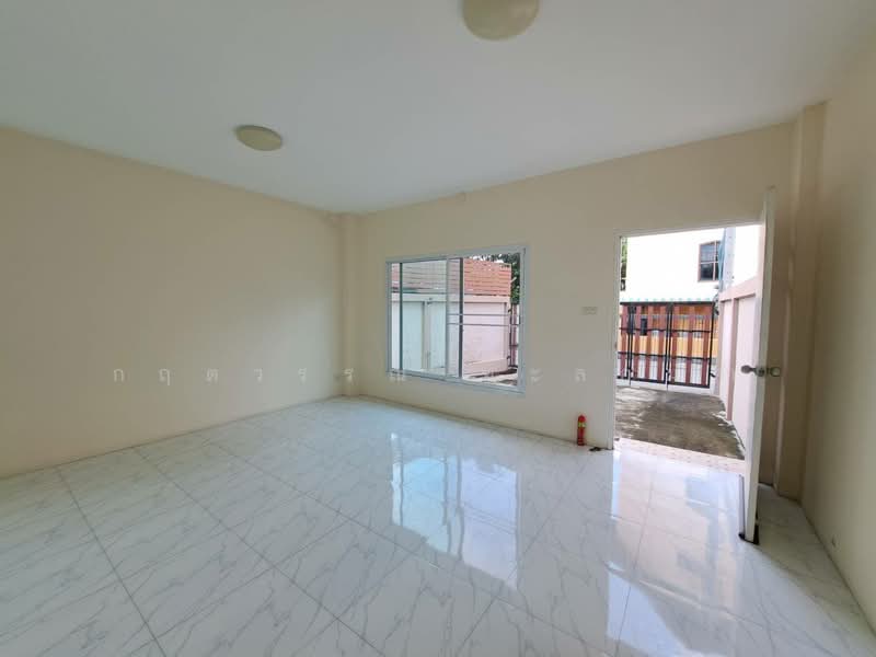 บ้านเช่า, Bangkok, 1 รามอินทรา, Tha Rang, Bang Khen, Bangkok, 4 Bedrooms, 200 sqm, Townhouse For Rent, by กฤตวรรณ ทะลอมคำ, 11572607 - DDproperty.com
