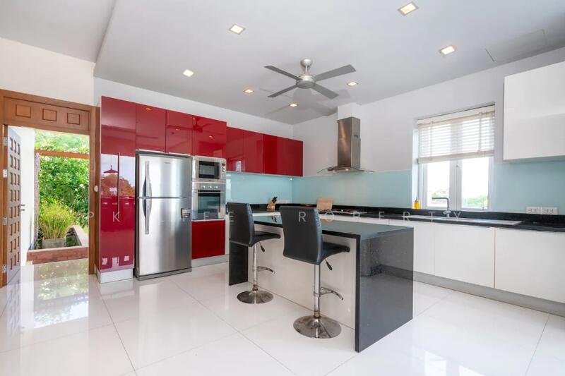 8R0221 Pool villa for rent 5 bedroom 4 bathroom 250,000/month at Chalong have fully furnished, ภูเก็ต, ฉลอง, เมืองภูเก็ต, ภูเก็ต, 685 ตร.ม., วิลล่า ให้เช่า, โดย PK LIFE Property, 11573140 - DDproperty.com