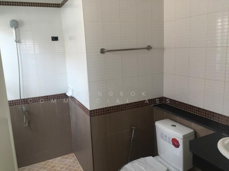 ธารดารา, Chon Buri (Pattaya), Surasak, Si Racha, Chon Buri (Pattaya), 3 Bedrooms, 136 sqm, Single Detached House For Sale, by Bangkok Commercial Asset Management Com, 11573282 - DDproperty.com