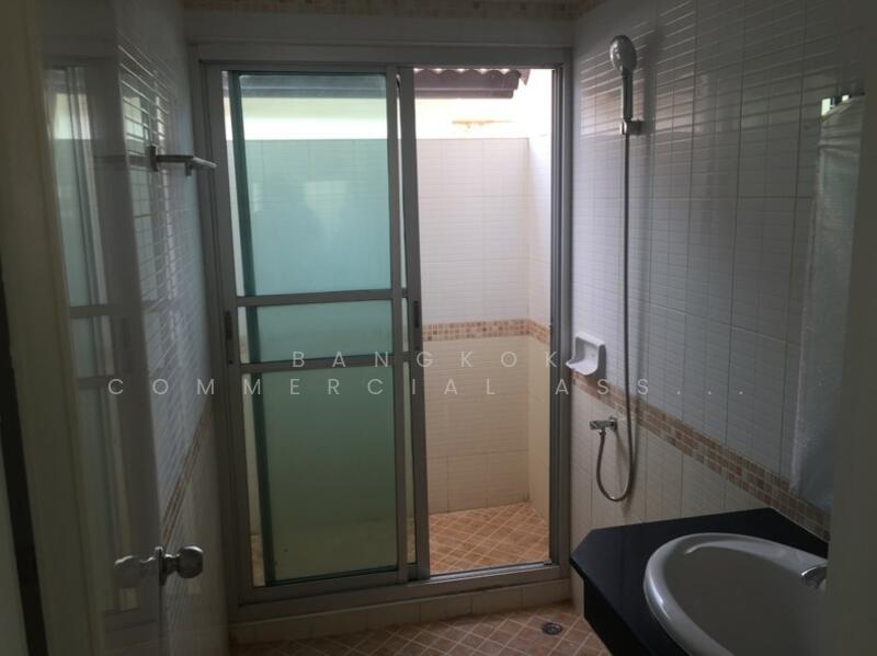 ธารดารา, Chon Buri (Pattaya), Surasak, Si Racha, Chon Buri (Pattaya), 3 Bedrooms, 136 sqm, Single Detached House For Sale, by Bangkok Commercial Asset Management Com, 11573282 - DDproperty.com