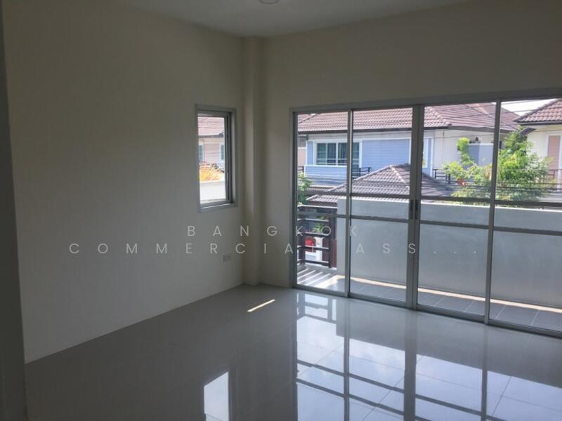 ธารดารา, Chon Buri (Pattaya), Surasak, Si Racha, Chon Buri (Pattaya), 3 Bedrooms, 136 sqm, Single Detached House For Sale, by Bangkok Commercial Asset Management Com, 11573282 - DDproperty.com