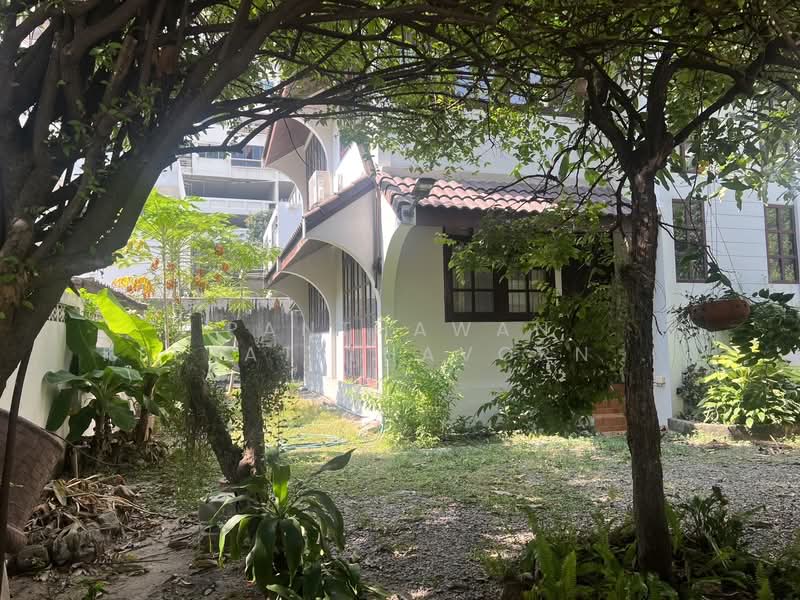 ให้เช่าบ้านเดี่ยว 2 ชั้น ราชเทวี ซอยเพชรบุรี 9, กรุงเทพ, ถนนเพชรบุรี, ราชเทวี, กรุงเทพ, 150 ตร.ม., บ้านเดี่ยว ให้เช่า, โดย Panthawan Keeratithavornanan, 11573499 - DDproperty.com