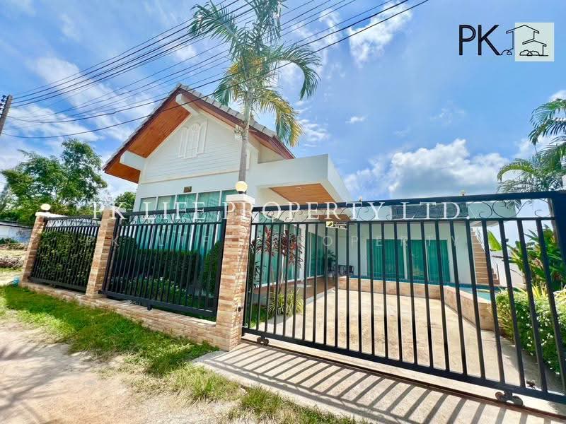 7R0672 Pool villa for rent 2bedroom 2bathroom 65,000/month at rawai have fully furnished, Phuket, Rawai, Muang Phuket, Phuket, 2 Bedrooms, 250 sqm, Villa For Rent, by PK LIFE Property, 11573644 - DDproperty.com