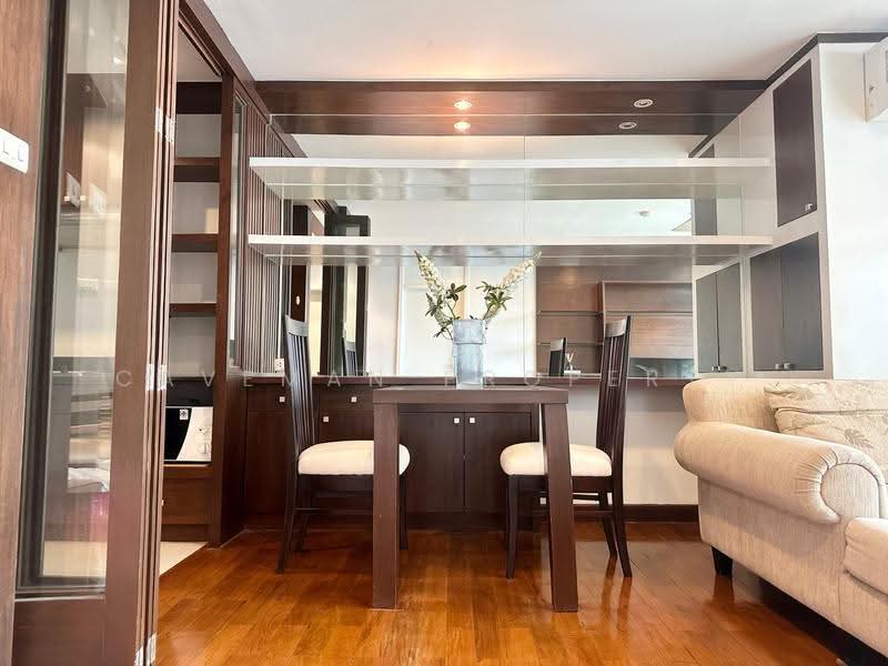 The Royal Place 2, Bangkok, 6-6/429  Soi Mahatlek Luang 2, Lumphini, Pathum Wan, Bangkok, 1 Bedroom, 63 sqm, Condo For Rent, by Caveman Property, 11574189 - DDproperty.com