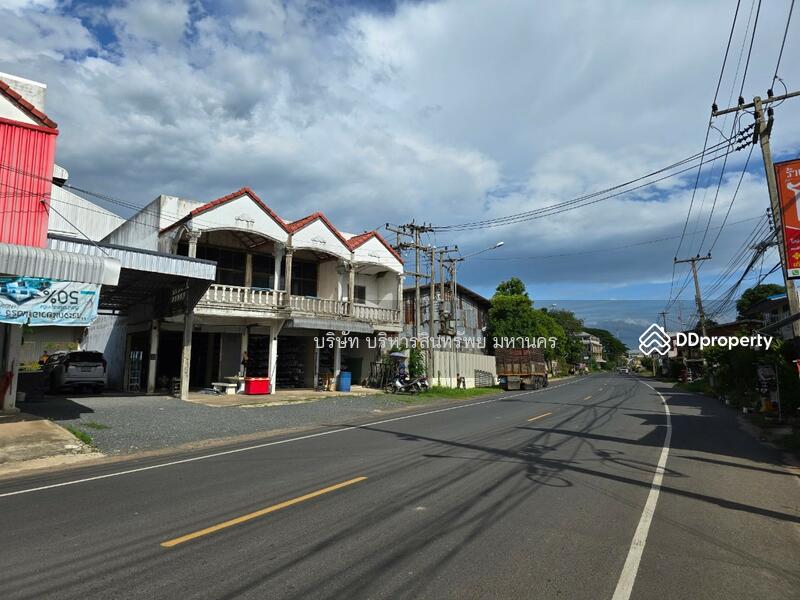 For Sale - Warehouse in Srikhonphum district, Surin province. 3-1-58 Rai, Surin
