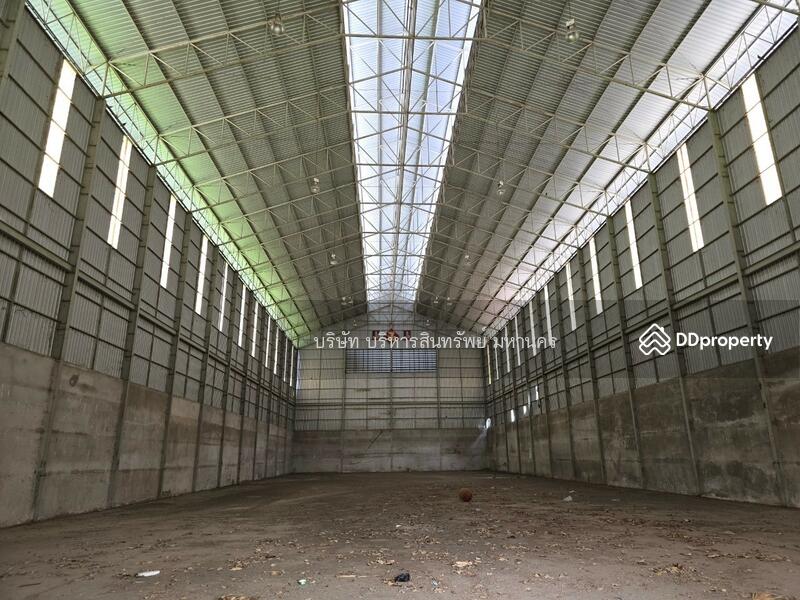 For Sale - Warehouse in Srikhonphum district, Surin province. 3-1-58 Rai, Surin