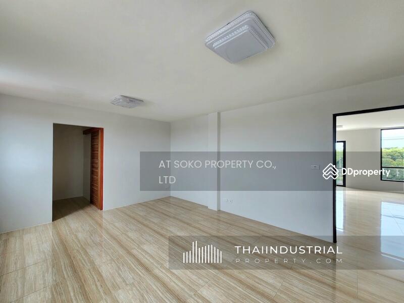 For Sale - Factory or Warehouse 589 sqm for SALE at Khu Khwang, Lat Lum Kaeo, Pathum Thani (ID: AT1763S), Pathum Thani
