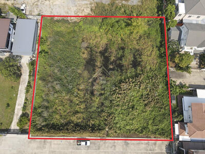 ขาย - ที่ดินเปล่า 767 ตารางวา แปลงริม ติดหมู่บ้าน กรานต์วดี พุทธมณฑลสาย 3, กรุงเทพ