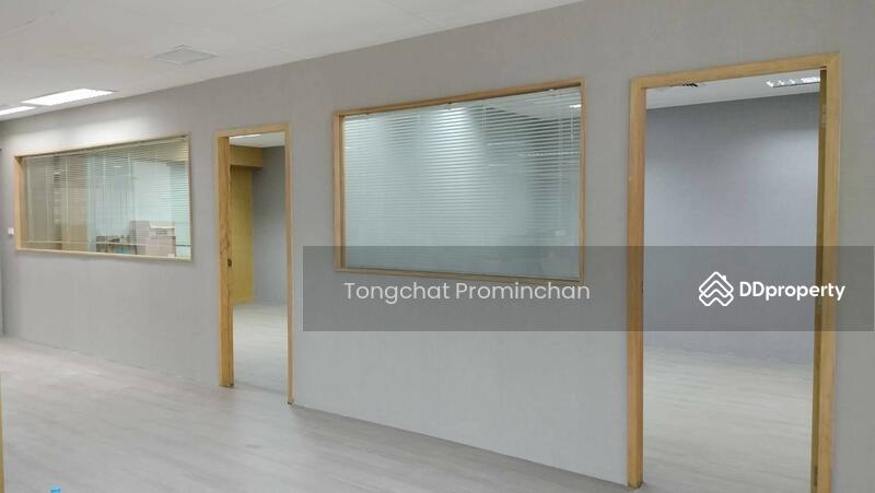 For Rent - ออฟฟิศให้เช่า ลุมพินีทาวเวอร์ : office for rent Lumpini Tower, Bangkok