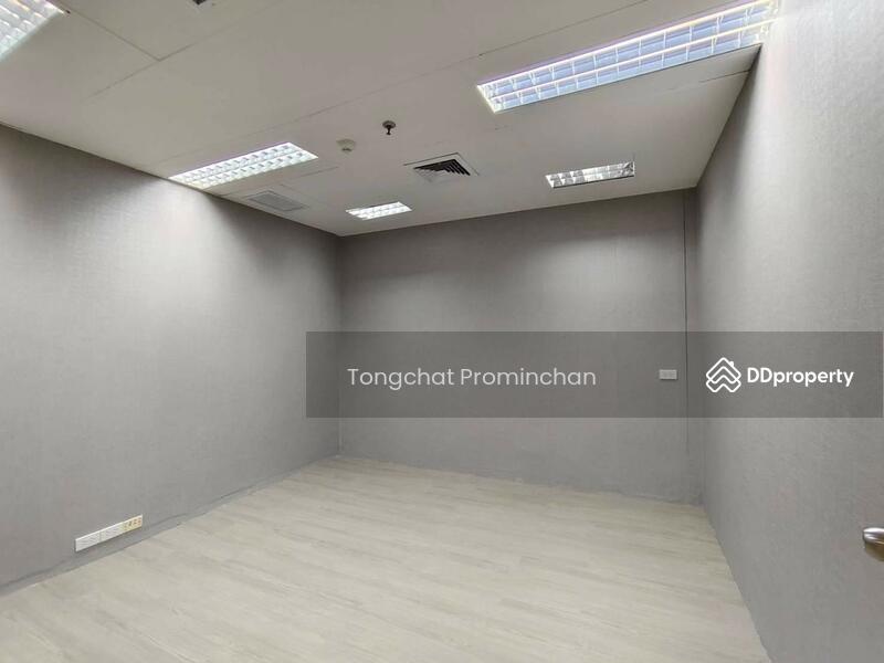 For Rent - ออฟฟิศให้เช่า ลุมพินีทาวเวอร์ : office for rent Lumpini Tower, Bangkok