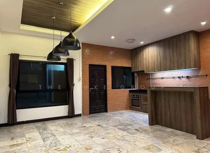 4 Storey Townhome in Ari, กรุงเทพ, สามเสนใน, พญาไท, กรุงเทพ, 270 ตร.ม., ทาวน์เฮ้าส์ ให้เช่า, โดย The Luxe Group, 11577191 - DDproperty.com