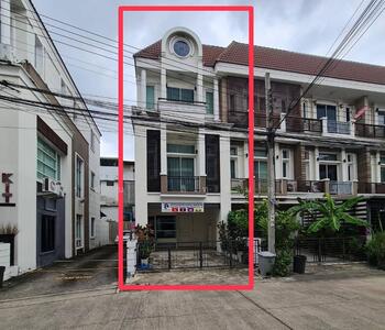 ขาย - Premium Place Ekkamai-Ramindra : พรีเมี่ยม เพลส เอกมัย-รามอินทรา, กรุงเทพ