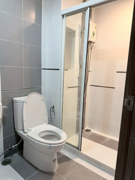 The Base Sukhumvit 77, Bangkok, 289 Sukhumvit 77 Road, Phra Kanong Nua, Watthana, Bangkok, 1 Bedroom, 31 sqm, Condo For Rent, by Agentbkk, 11578446 - DDproperty.com