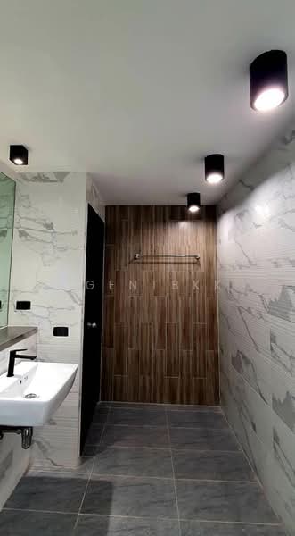 Riviera Up Condominium : ริเวียร่า อัพ คอนโดมิเนียม, นนทบุรี, ถนนบอนด์สตรีท, บ้านใหม่, ปากเกร็ด, นนทบุรี, 90 ตร.ม., คอนโด ให้เช่า, โดย Agentbkk, 11578492 - DDproperty.com