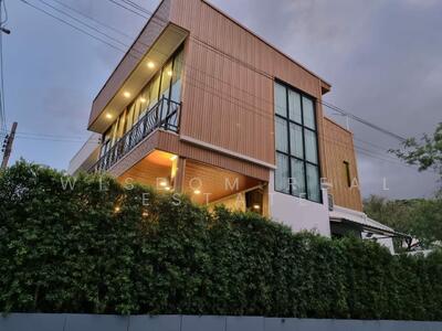 ขาย - บ้านเดี่ยว 2 ชั้น ซอย เพชรเกษม 77, กรุงเทพ