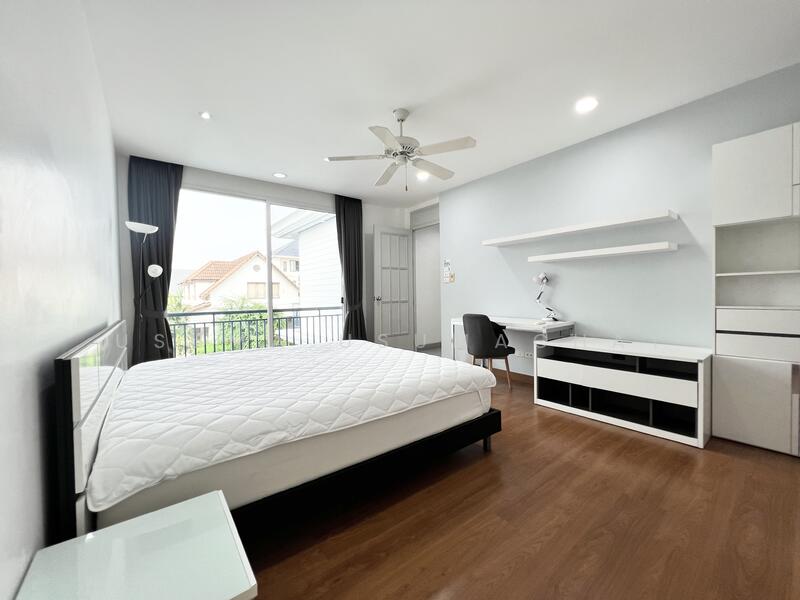 Pool Villa ใกล้ KIS International School, Bangkok, - -, Samsen Nok, Huai Khwang, Bangkok, 4 Bedrooms, 500 sqm, Single Detached House For Rent, by Usuma Usumachat, 11578744 - DDproperty.com