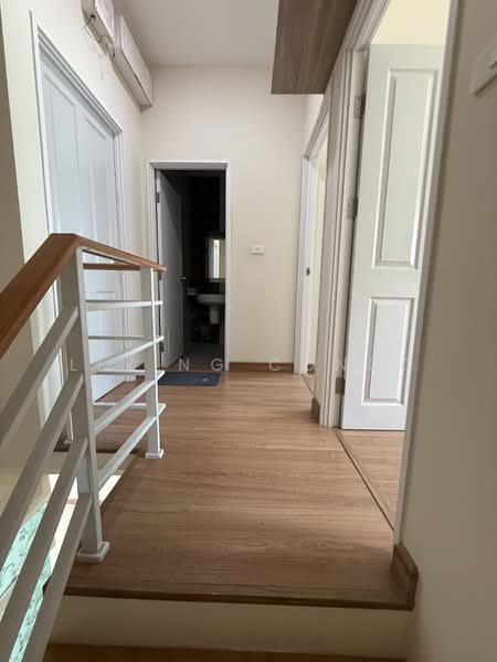 Golden Town Sukhumvit-Bearing Station, Samut Prakan, Soi Tesabansamrongtai 6, Sam Rong, Phra Pra Daeng, Samut Prakan, 4 Bedrooms, 109 sqm, Townhouse For Rent, by Living Condo, 11578797 - DDproperty.com