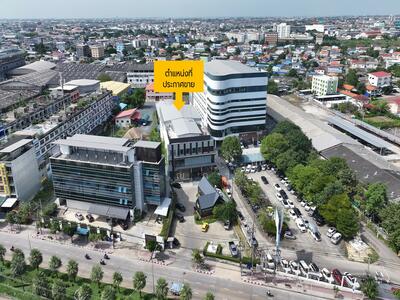 ขาย - ขายสำนักงาน ทำเลติดถนนบางขุนเทียน พื้นที่ 2 ไร่ 68 ตารางวา พื้นที่ใช้สอยเกือบ 3,500 ตารางเมตร, กรุงเทพ