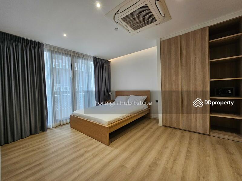 For Rent - The Pentacles, Bangkok