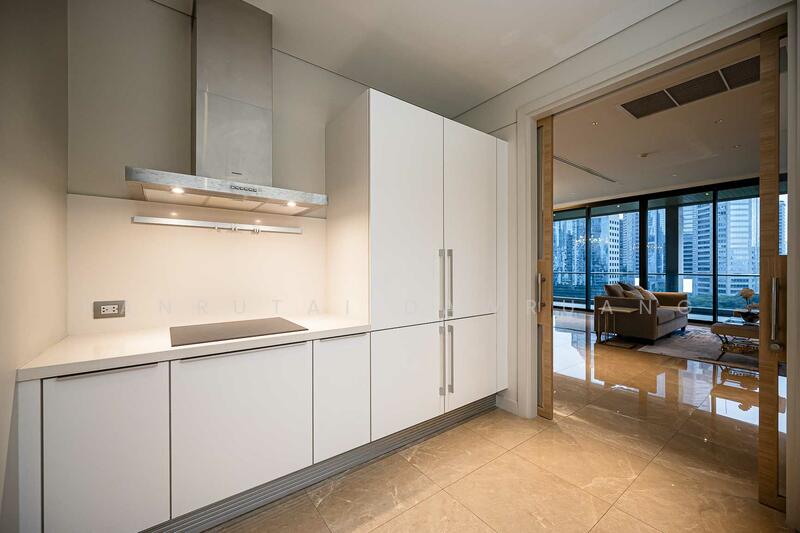 ให้เช่า - Sindhorn Residence : สินธร เรสซิเดนซ์ หลังสวน, กรุงเทพ