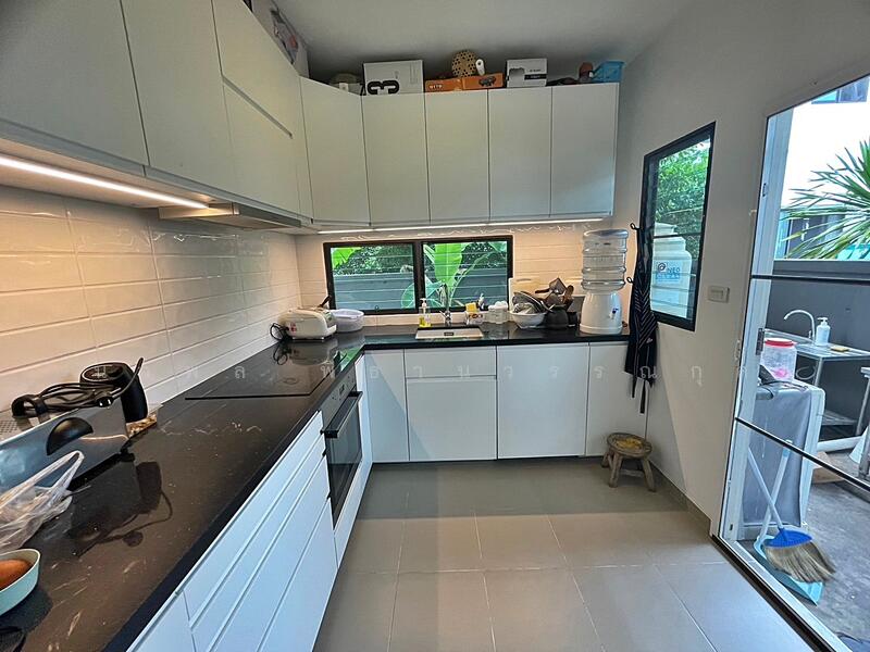 Mantana Srinakarin - Bangna, Samut Prakan, 159 Wat Nam Daeng Road, Bang Kaeo, Bang Plee, Samut Prakan, 4 Bedrooms, 315 sqm, Single Detached House For Rent, by นวพล พิธานวรรณกุล, 11581893 - DDproperty.com