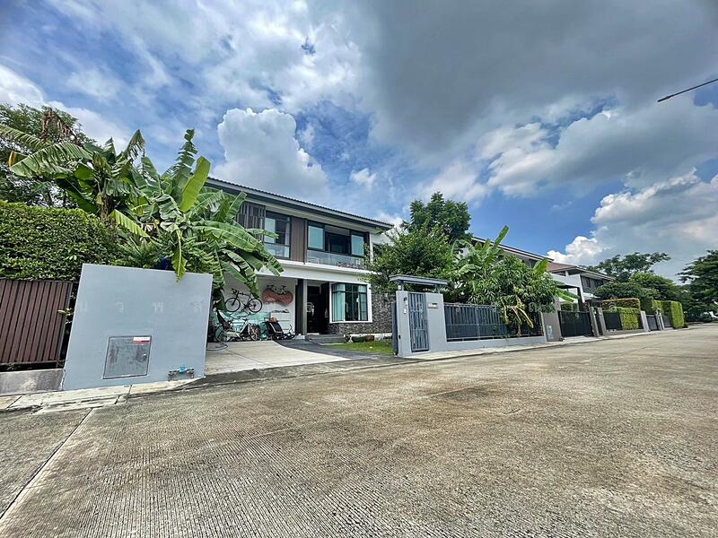 Mantana Srinakarin - Bangna, Samut Prakan, 159 Wat Nam Daeng Road, Bang Kaeo, Bang Plee, Samut Prakan, 4 Bedrooms, 315 sqm, Single Detached House For Rent, by นวพล พิธานวรรณกุล, 11581893 - DDproperty.com