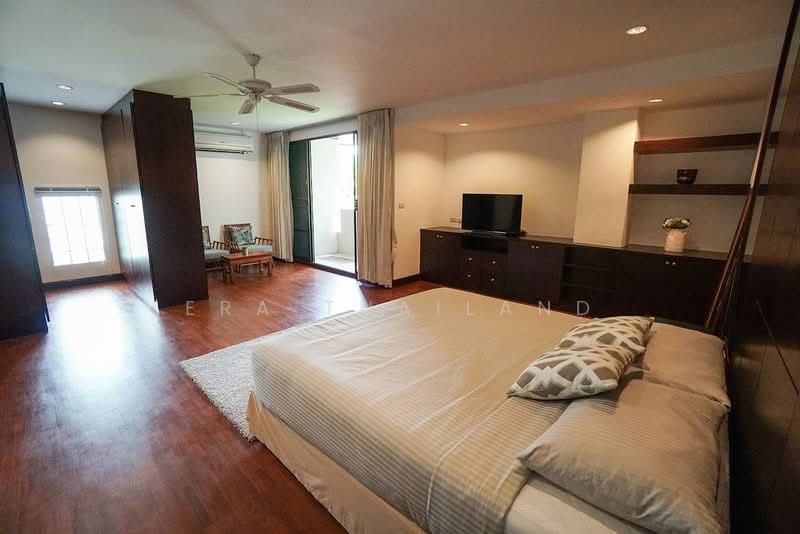 Raintree Village Apartment, Bangkok, 21 Soi Sukhumvit 41, Khlong Tan Nua, Watthana, Bangkok, 3 Bedrooms, 320 sqm, Condo For Rent, by ERA Thailand, 11582045 - DDproperty.com