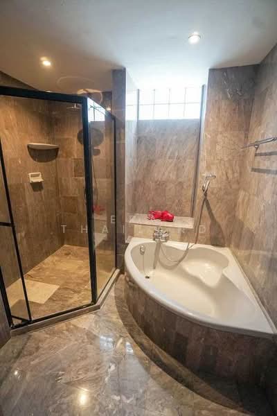 Raintree Village Apartment, Bangkok, 21 Soi Sukhumvit 41, Khlong Tan Nua, Watthana, Bangkok, 3 Bedrooms, 320 sqm, Condo For Rent, by ERA Thailand, 11582045 - DDproperty.com