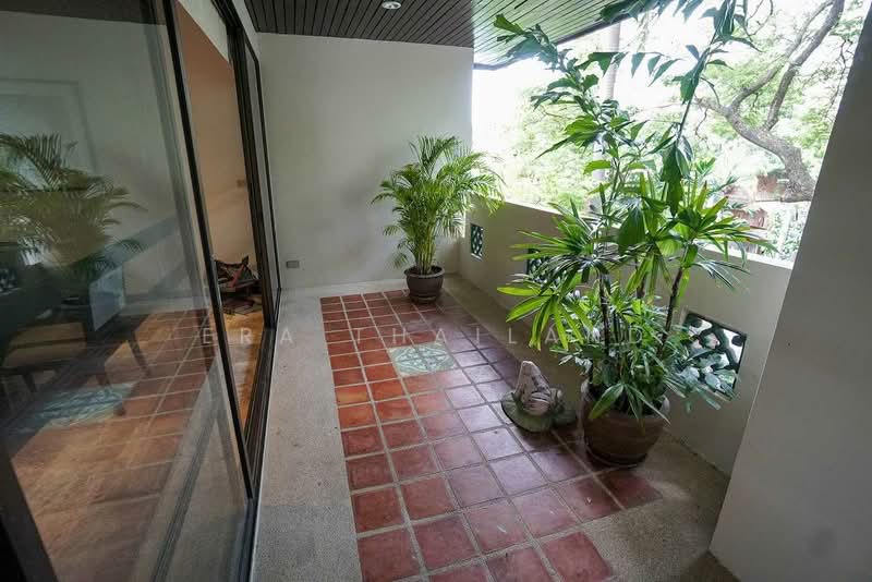 Raintree Village Apartment, Bangkok, 21 Soi Sukhumvit 41, Khlong Tan Nua, Watthana, Bangkok, 3 Bedrooms, 320 sqm, Condo For Rent, by ERA Thailand, 11582045 - DDproperty.com