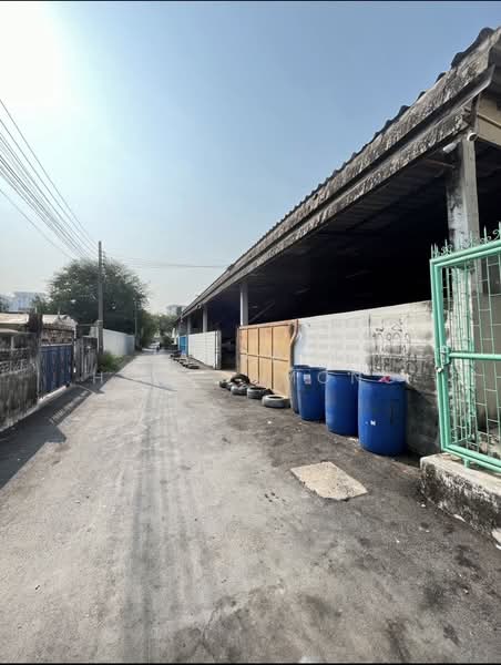 ให้เช่าโกดัง จตุจักร กรุงเทพ ซอยงามวงศ์วาน พื้นที่ 800 ตรม, Bangkok, Lat Yao, Chatuchak, Bangkok, , 800 sqm, Warehouse/Factory For Rent, by Jakarin Houpramong, 11582106 - DDproperty.com