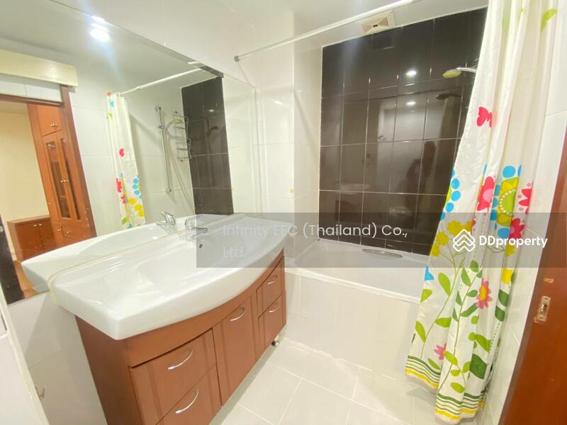 For Sale - Ladda Condo View, Chon Buri