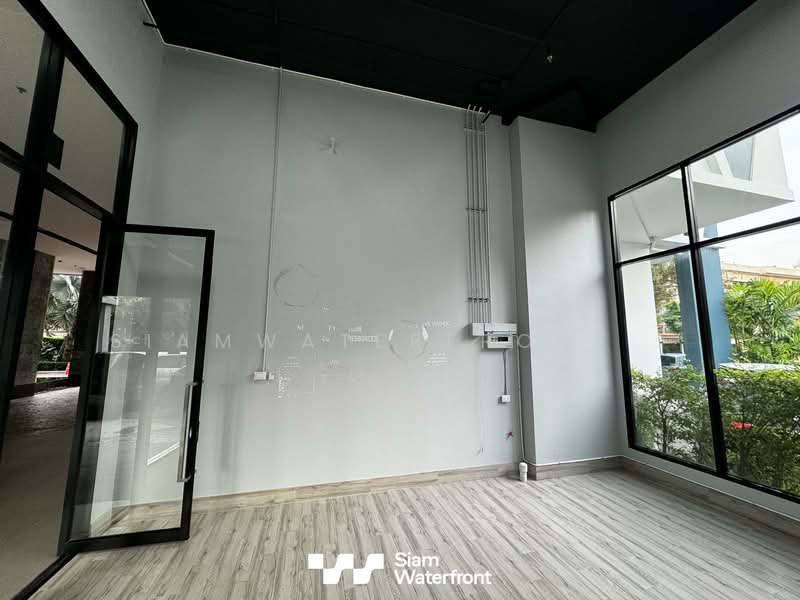 Supalai Premier Charoen Nakhon, Bangkok, Lat Ya Road, Khlong San, Khlong San, Bangkok, 1 Bedroom, 32 sqm, Condo For Rent, by Ratchawan Huang, 11582672 - DDproperty.com