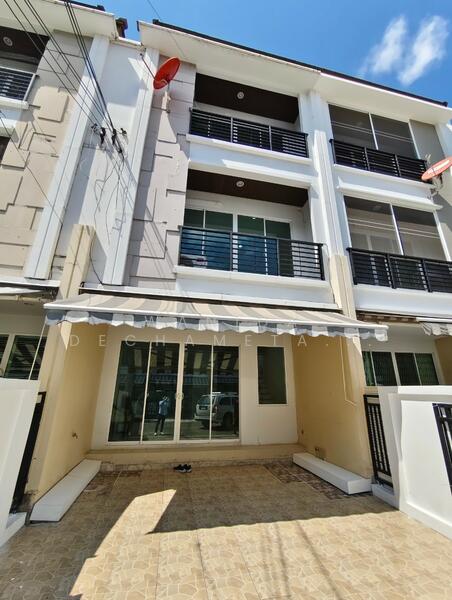 ให้เช่า - Baan Klang Muang S-Sense Srinakarin : บ้านกลางเมือง เอส เซนต์ ศรีนครินทร์, กรุงเทพ