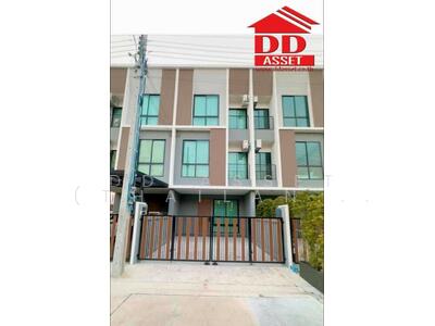 ขาย - ขายทาวน์โฮม 3 ชั้น Nue connex House ดอนเมือง ใกล้สนามบินดอนเมือง ( นิว คอนเน็กซ์ เฮ้าส์ ดอนเมือง ), กรุงเทพ