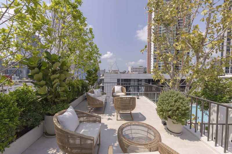 Via 61, Bangkok, Khlong Tan Nua, Watthana, Bangkok, 1 Bedroom, 53 sqm, Condo For Sale, by Kanrutai Dawruang, 11582930 - DDproperty.com