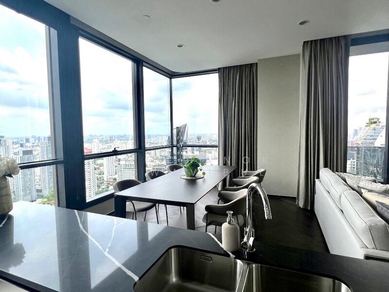 The Esse Sukhumvit 36, Bangkok, Soi Sukhumvit 36, Sukhumvit Road, Phra Kanong, Khlong Toei, Bangkok, 3 Bedrooms, 125 sqm, Condo For Rent, by Jomchanok Aswavibul, 11583385 - DDproperty.com