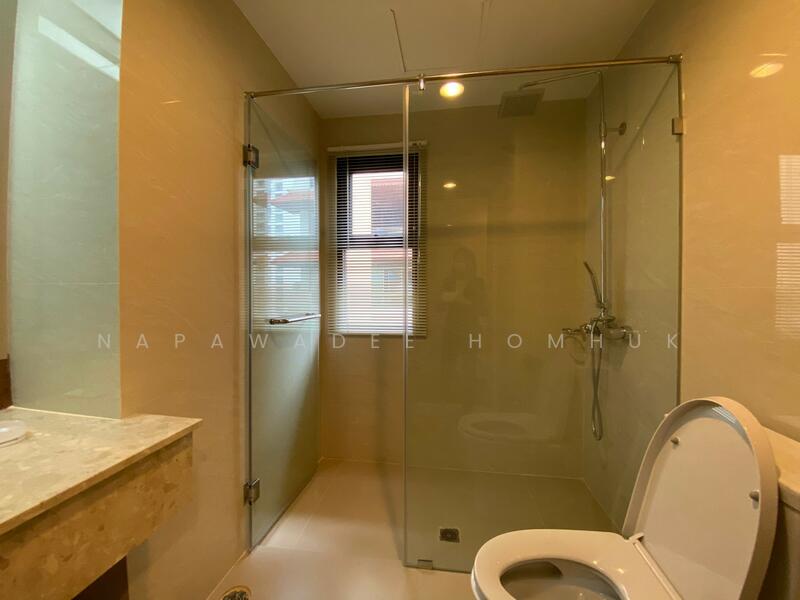 G.P. Grande Tower, Bangkok, 55 Sukhumvit 23, Khlongtoei Nua, Watthana, Bangkok, 3 Bedrooms, 260 sqm, Condo For Rent, by Napawadee Homhuk, 11583820 - DDproperty.com