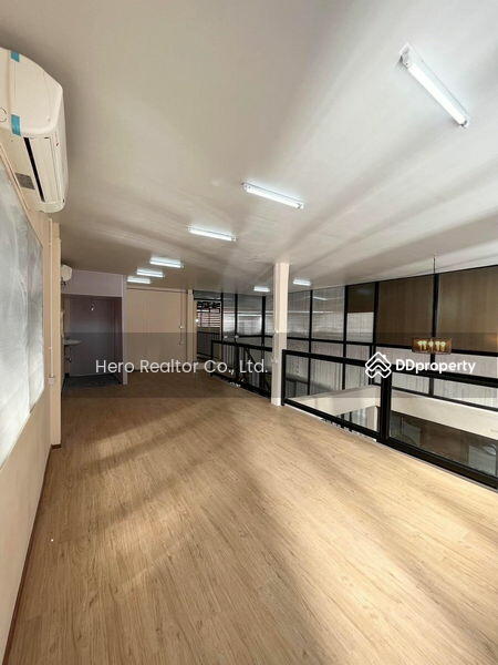 For Rent - For Rent Bangkok Warehouse Ratchadapisek Din Daeng BRE19770, Bangkok