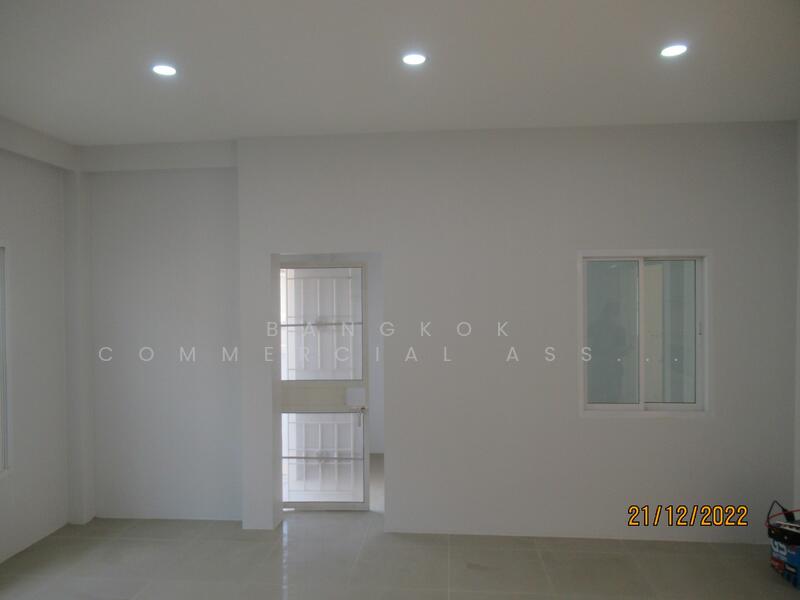 For Sale - โมเดิร์นฮิล, Surat Thani