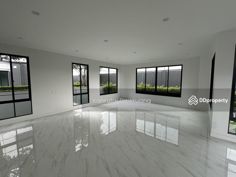 For Sale - Setthasiri Wongwaen-Chatuchot, Bangkok
