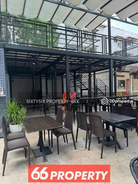 For Sale - Commercial/Shophouse for Sale in the heart of Prakhanong, Bangkok
